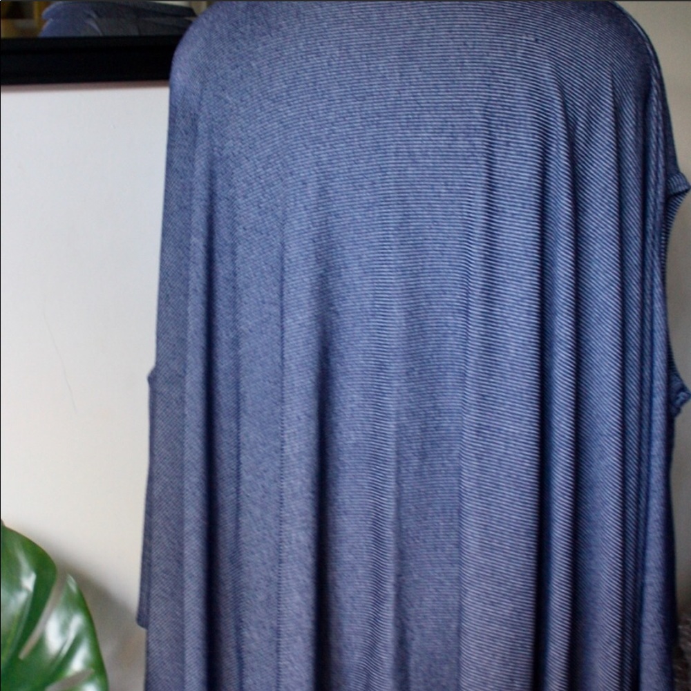 Poncho Top - Picture 3 of 4